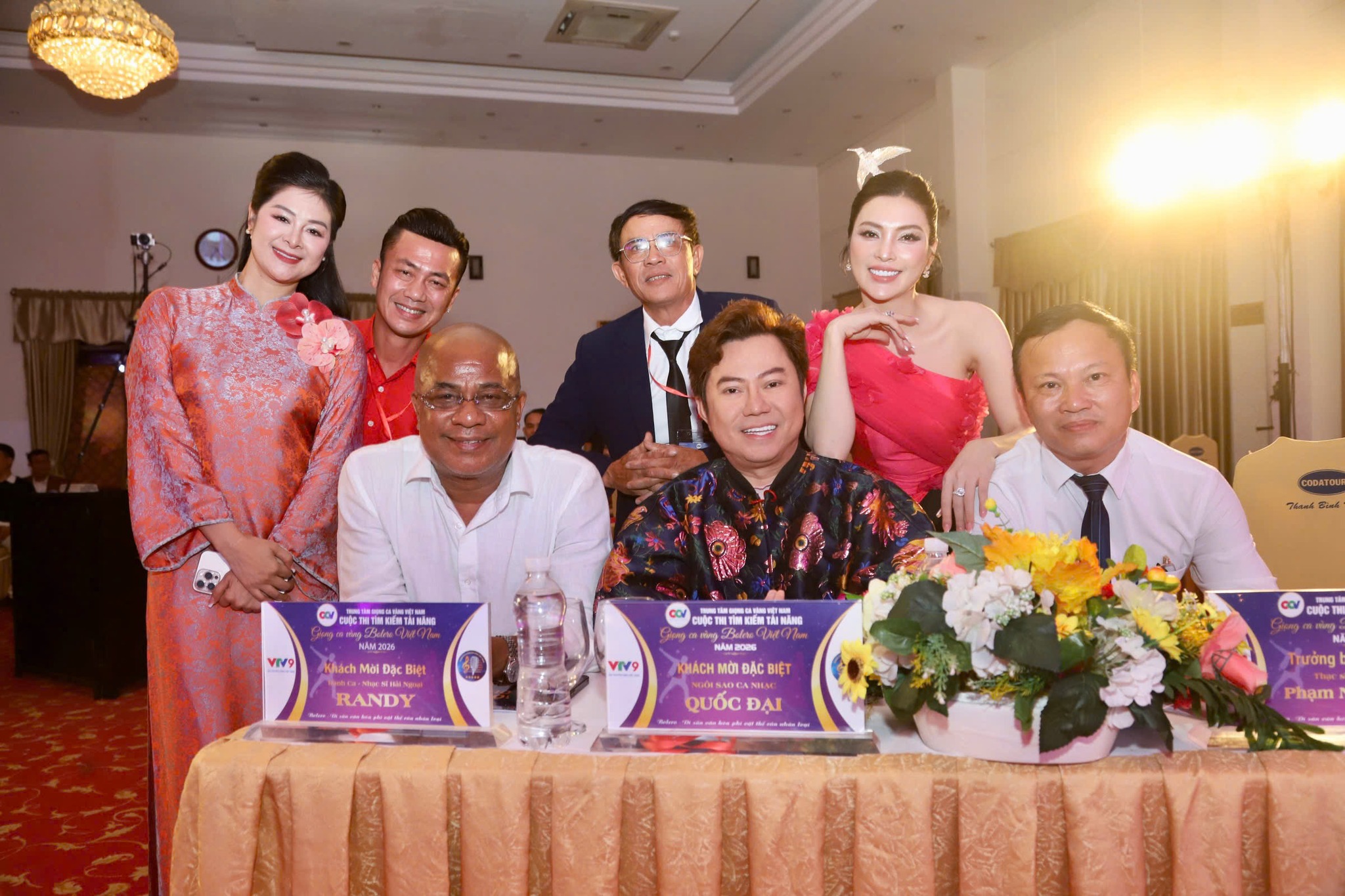 Những đóng góp thầm lặng phía sau chương trình thiện nguyện
