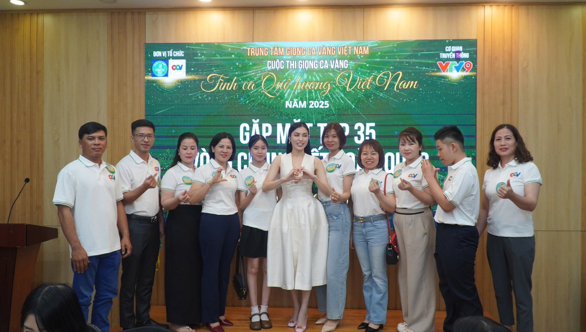 Nghệ sĩ chia sẻ về hành trình giữ lửa nghề