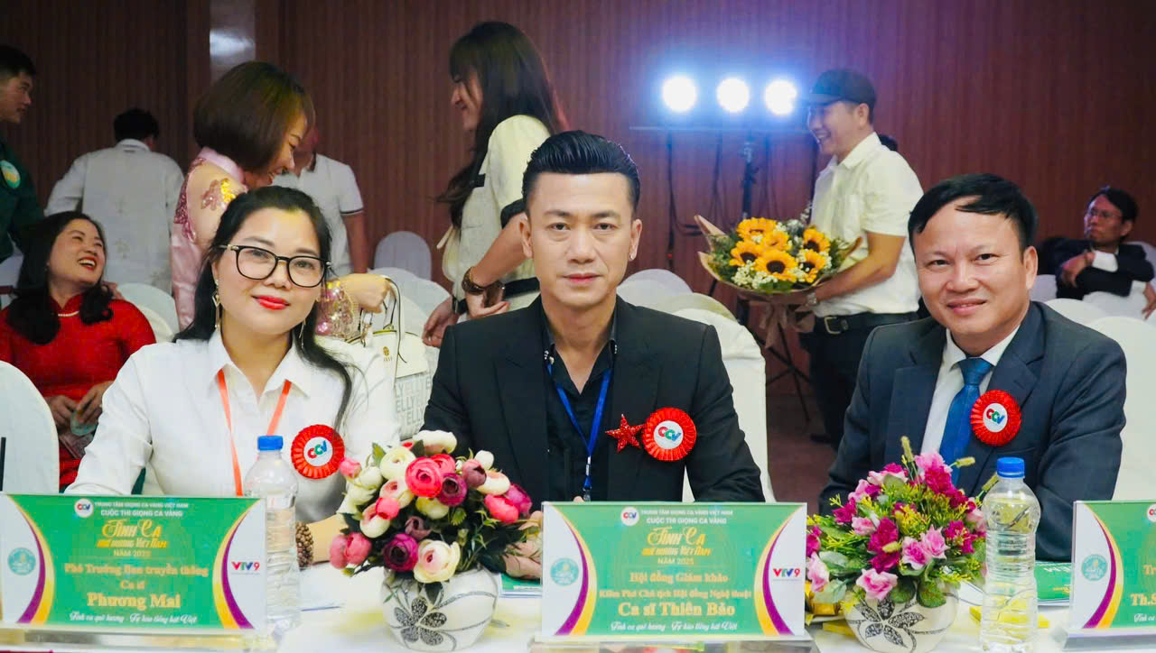Từ lớp học đến sân khấu chuyên nghiệp